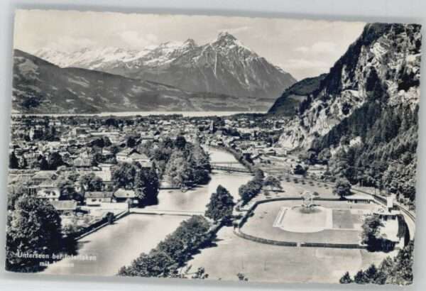 Interlaken BE Interlaken Untersee Niesen