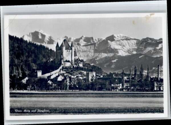 Thun Burg Jungfrau