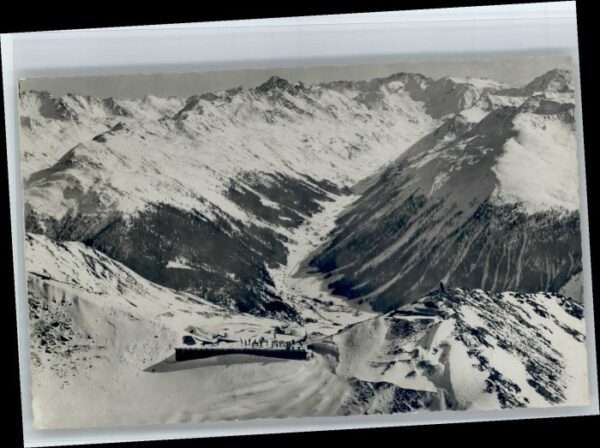 Weissfluhjoch Fliegeraufnahme Berghaus
