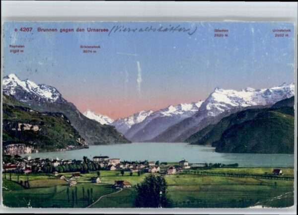 Brunnen SZ Urnersee