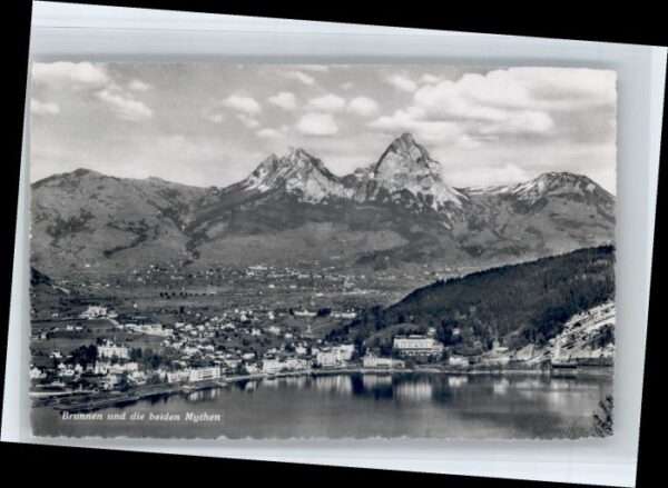 Brunnen SZ Mythen