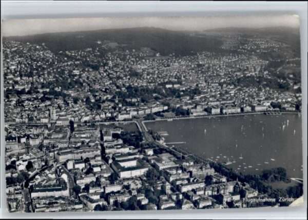 Zuerich liegeraufnahme