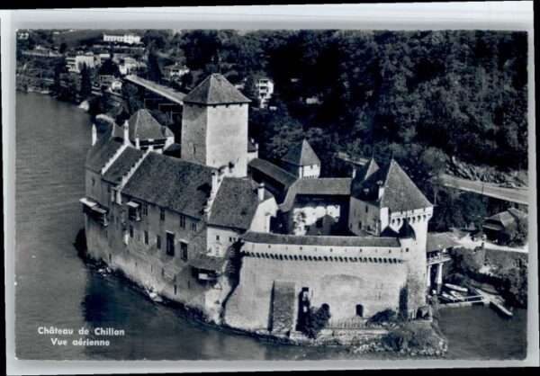 Chateau Chillon Fliegeraufnahme