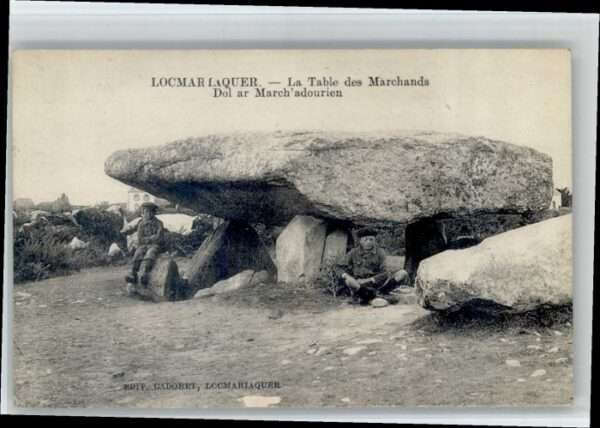 Locmariaquer Table Marchands