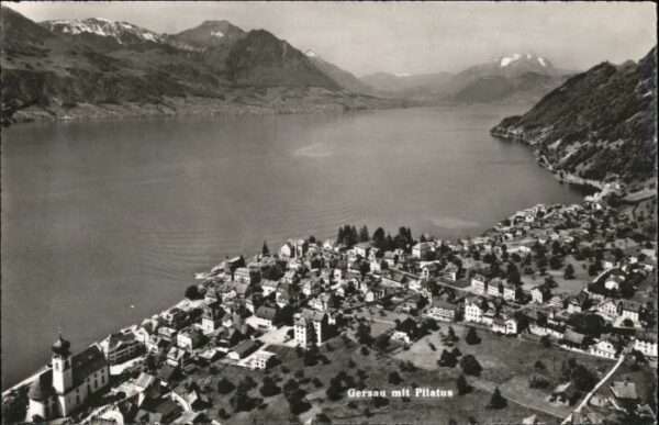 Gersau Vierwaldstaettersee Gersau Fliegeraufnahme