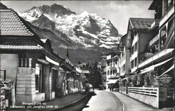 Wengen  BE Wengen Dorfstrasse Jungfrau