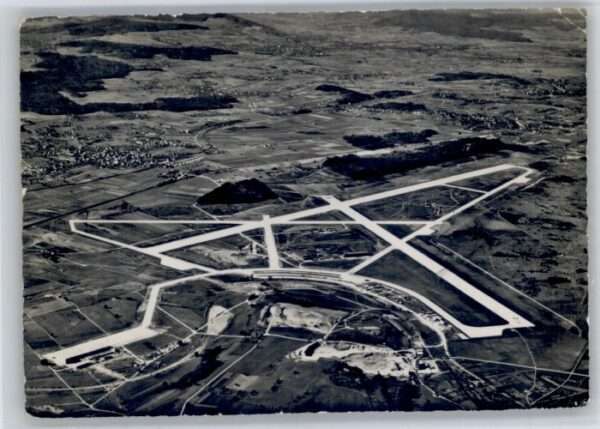 Zuerich liegeraufnahme Flughafen
