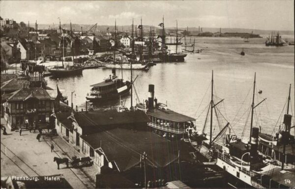 Hafenanlagen Dampfschiffe Flensburg Hafen