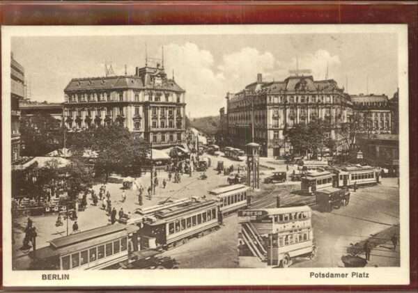 Strassenbahn Potsdamer Platz Berlin Autobus
