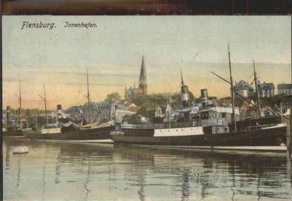 Hafenanlagen Flensburg Innenhafen Dampfschiffe