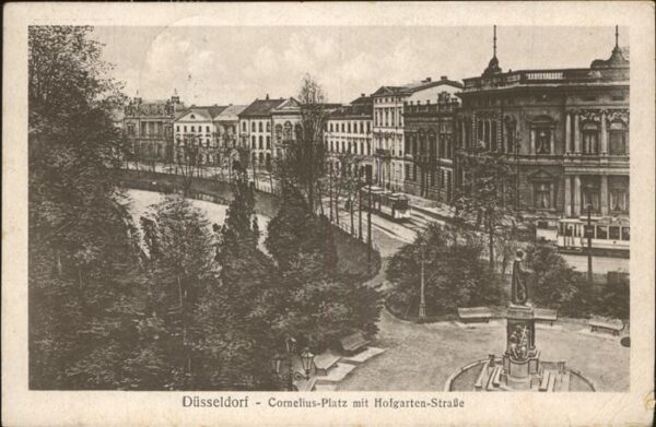 Strassenbahn Düsseldorf Cornelius Platz Hofgarten-St