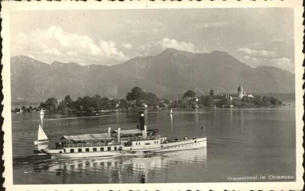 Dampfer Seitenrad Fraueninsel Chiemsee