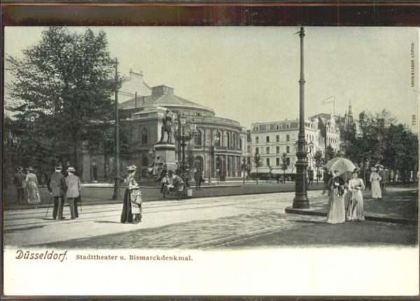Bismarck Denkmal Düsseldorf Stadttheater