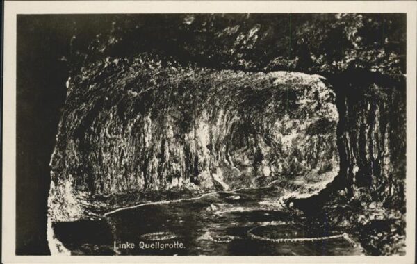 Hoehlen Caves Grottes Feengrotte Saalfeld linke Quellgrotte