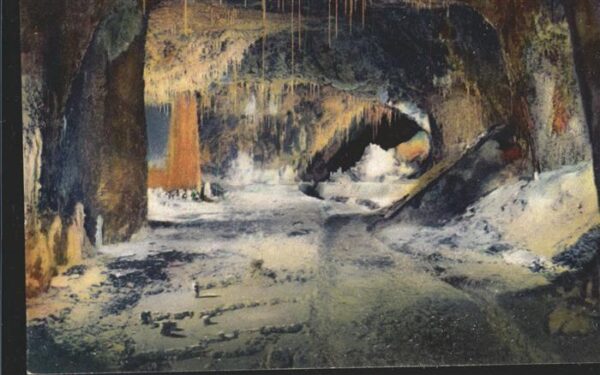 Hoehlen Caves Grottes Feengrotte Saalfeld Märchendom