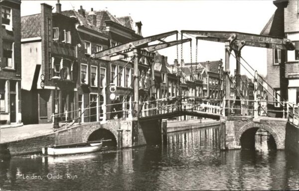 Leiden Oude Rijn