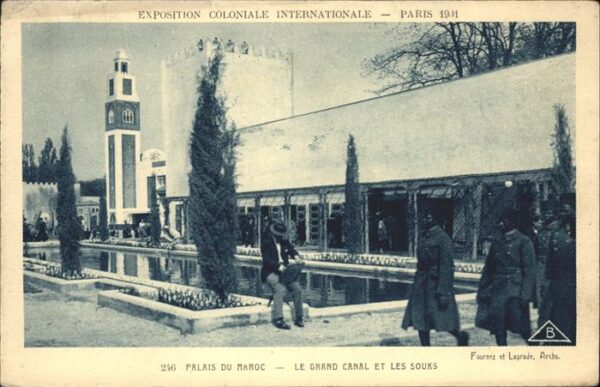 Exposition Coloniale Internationale Pari Palais du Maroc Grand Canal et les Souk
