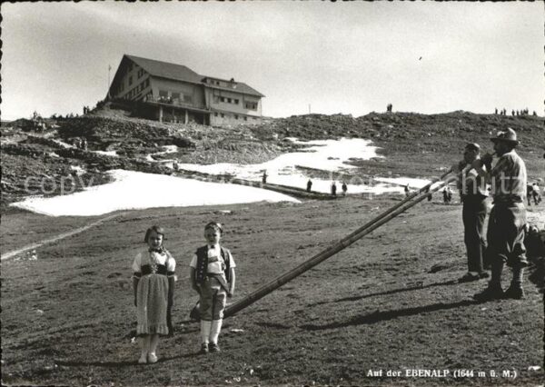 Alphorn Alphotnbläser Kinder Trachten Berggasth