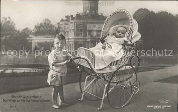 Kinderwagen Prinz Wilhelm und Prinz Louis Ferdinand
