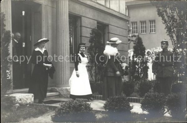 Adel Preussen Kronprinzessin Cecilie Dienstmädchen