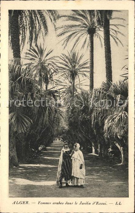Alger Algerien Femmes arabes dans le Jardin d_essai