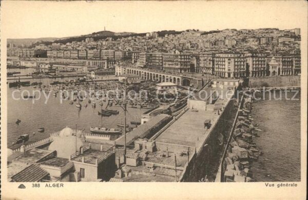 Alger Algerien Vue generale Port Bateaux