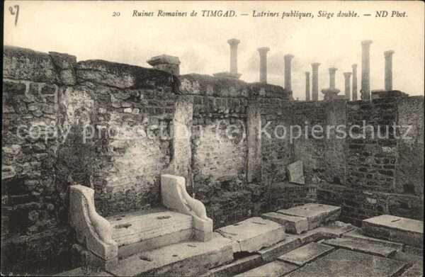 Timgad Ruines Romaines Les Latrines publiques