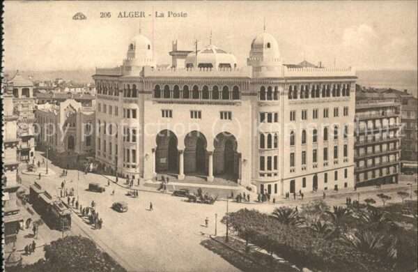 Alger Algerien La Poste tram