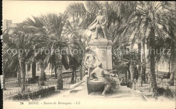 Bone Statue de Bertagna Sculpture