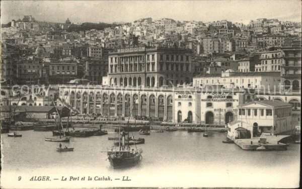Alger Algerien Port et la Casbah Bateaux