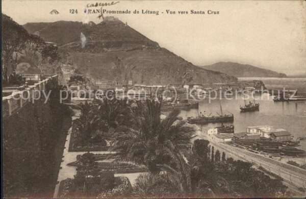 Oran Algerie Promenade de l'Etang et le Port Bateaux