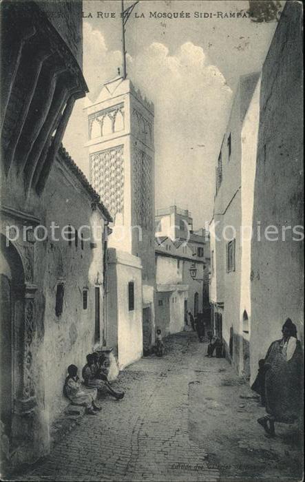 Alger Algerien Rue et Mosquee Sidi Ramdam