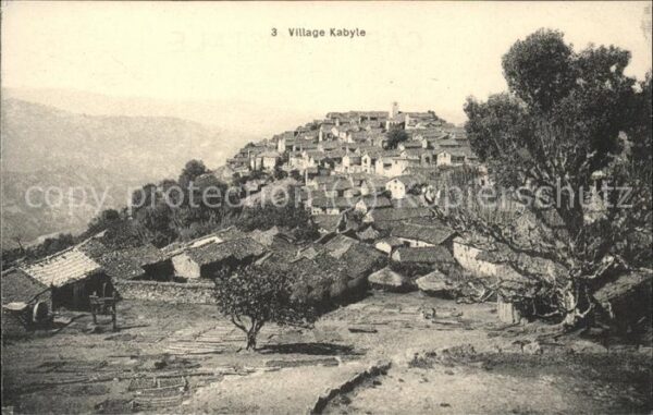 Kabyle Vue generale du village