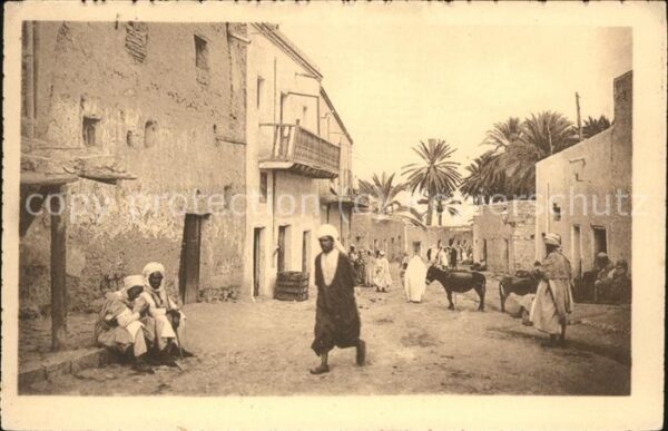 Bou Saada Une rue du Village Arabe Esel