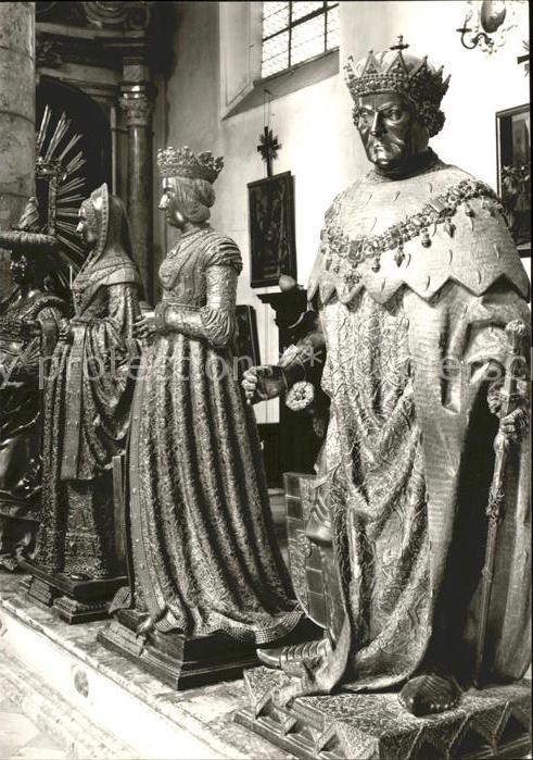 Rittertum Mittelalter Bronzefiguren Hofkirche Innsbruck