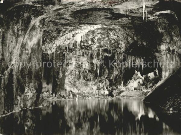 Hoehlen Caves Grottes Saalfeld Feengrotten Märchendom Gralsbu