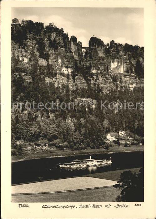Dampfer Seitenrad Elbsandsteingebirge Bastei-Felsen