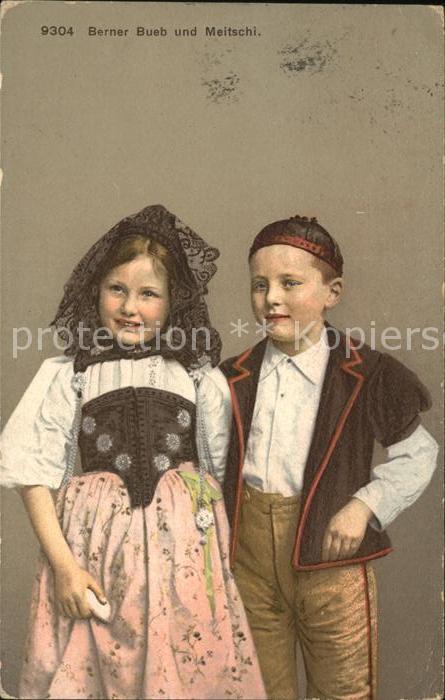Trachten Schweiz Bern Berner Bueb und Meitschi