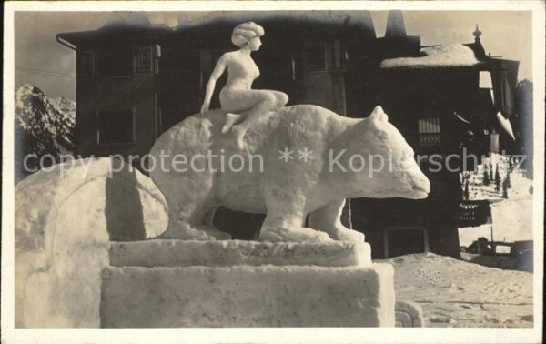 Foto Gaberell J. Nr. 103 Schneefigur Nixe auf dem Bären