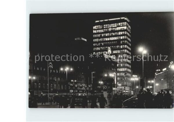 Zagreb Stadt bei Nacht
