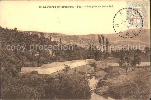 Fes Fez Maroc Vue prise du fortin Sud