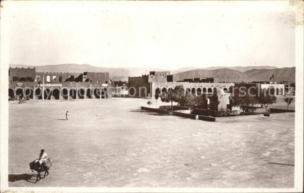Ksar es Souk La Place