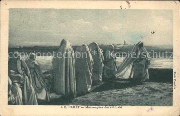 Rabat Marokko Mauresques devant Sale
