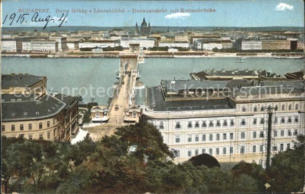 Budapest Donaublick mit Kettenbrücke