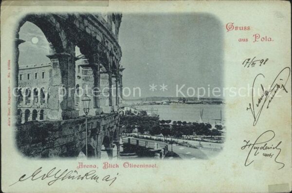 Pola Pula Croatia Arena Blick auf Oliveninsel