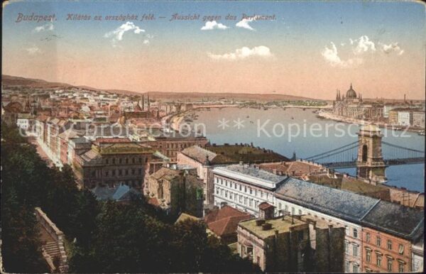 Budapest Panorama mit Parlament