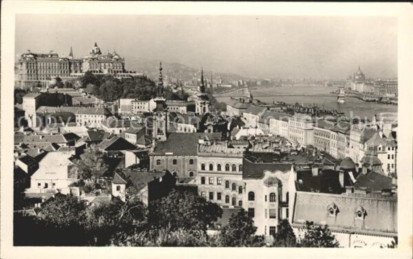 Budapest Kilatas a Varra