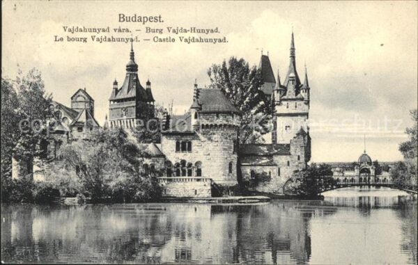 Budapest Burg Vajda Hunyad