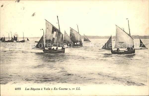 Segelboote Regates a Voile En Course