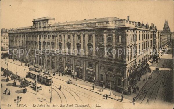 Strassenbahn Lyon Palais des Arts Rue Paul-Chenavard